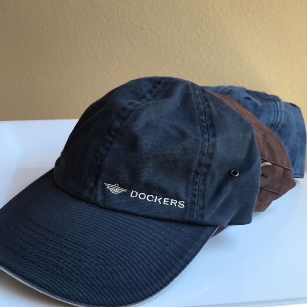 3 Baseball Caps 3 Brands 3 Colors